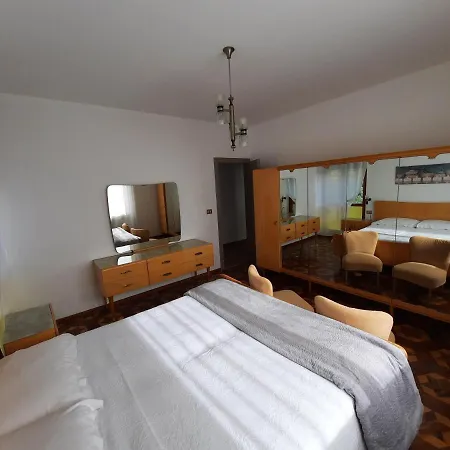 Casa Lore Apartment